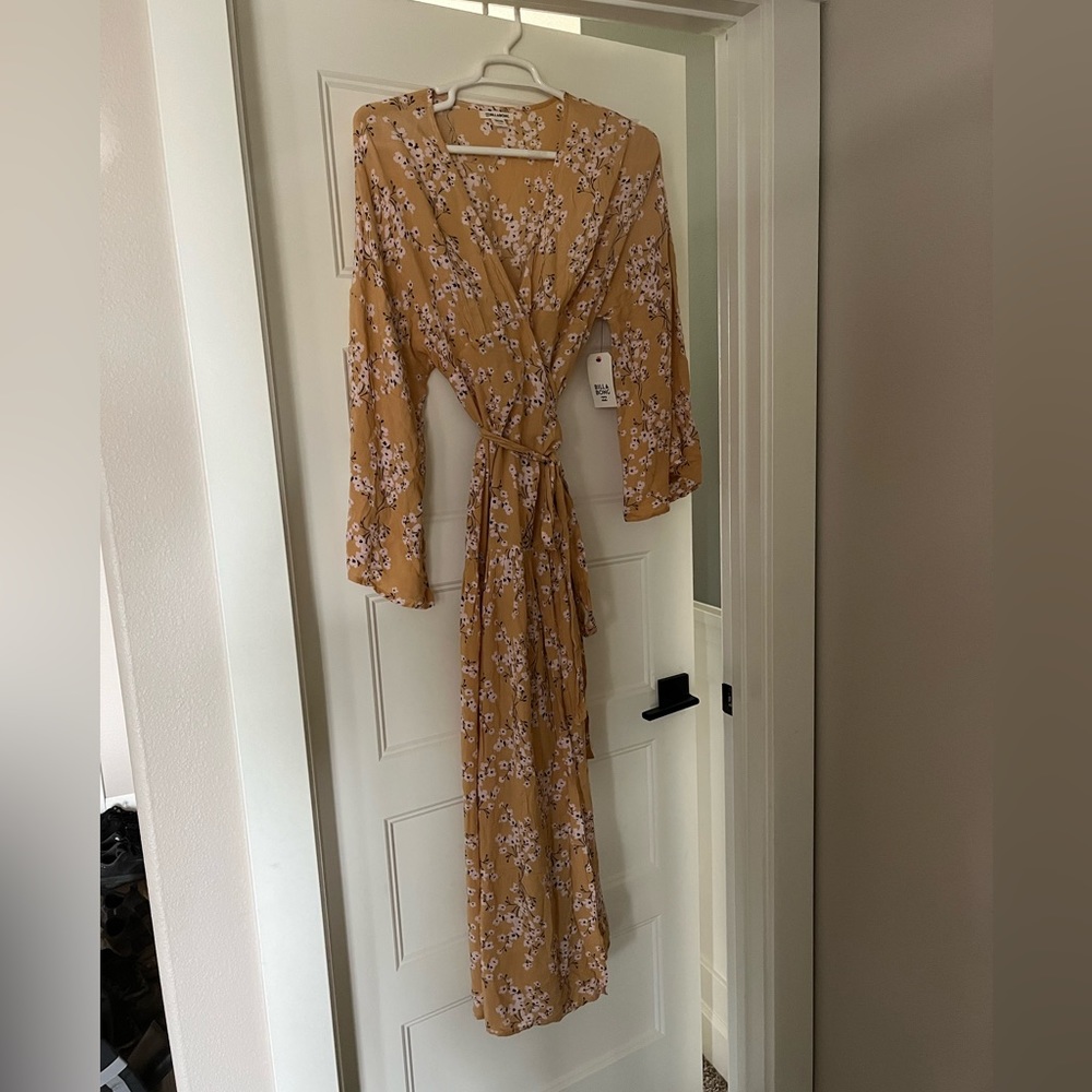 Yellow Billabong Wrap Dress- new with tags.